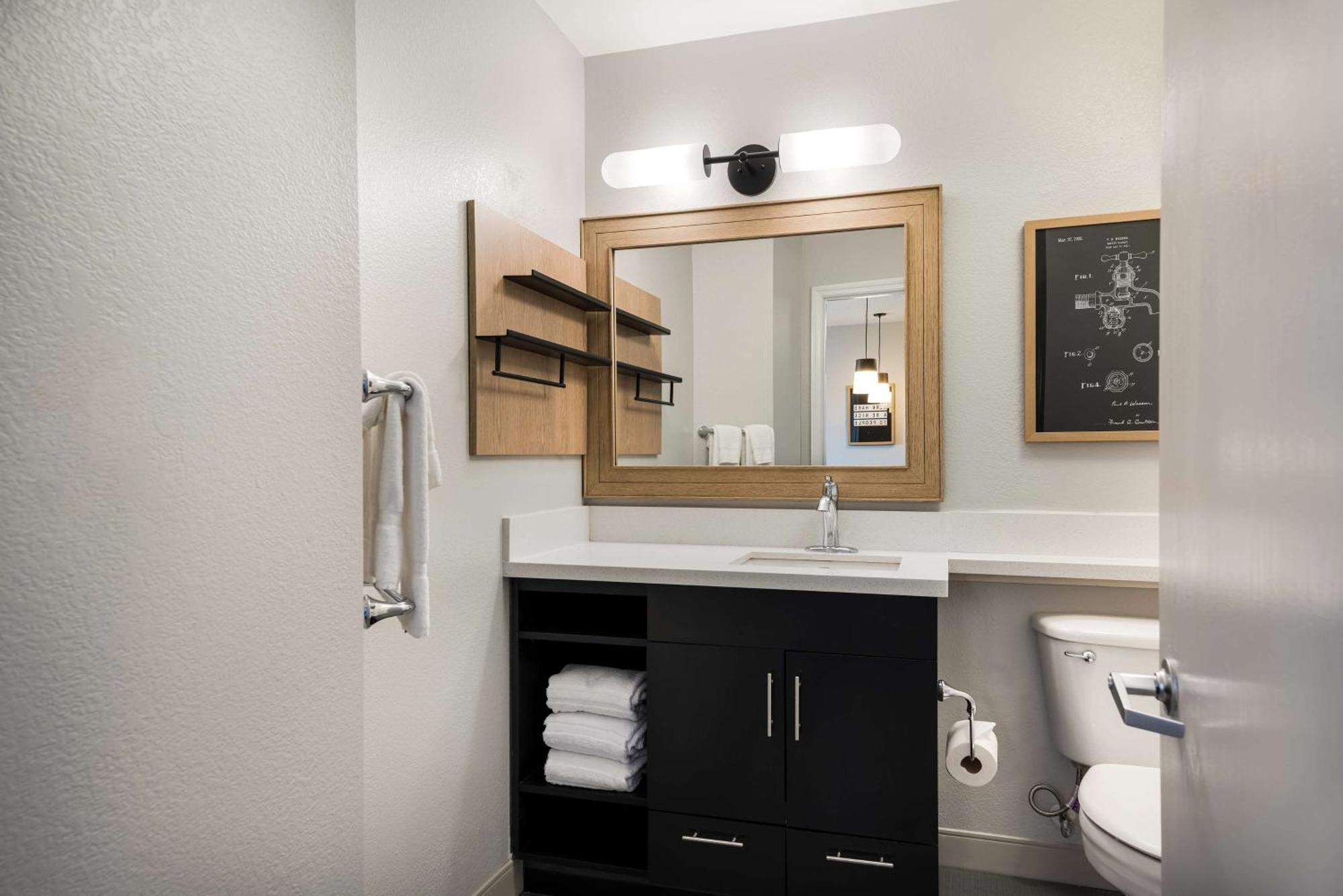 Sonesta Simply Suites Baltimore BWI Airport Линтикам Экстерьер фото