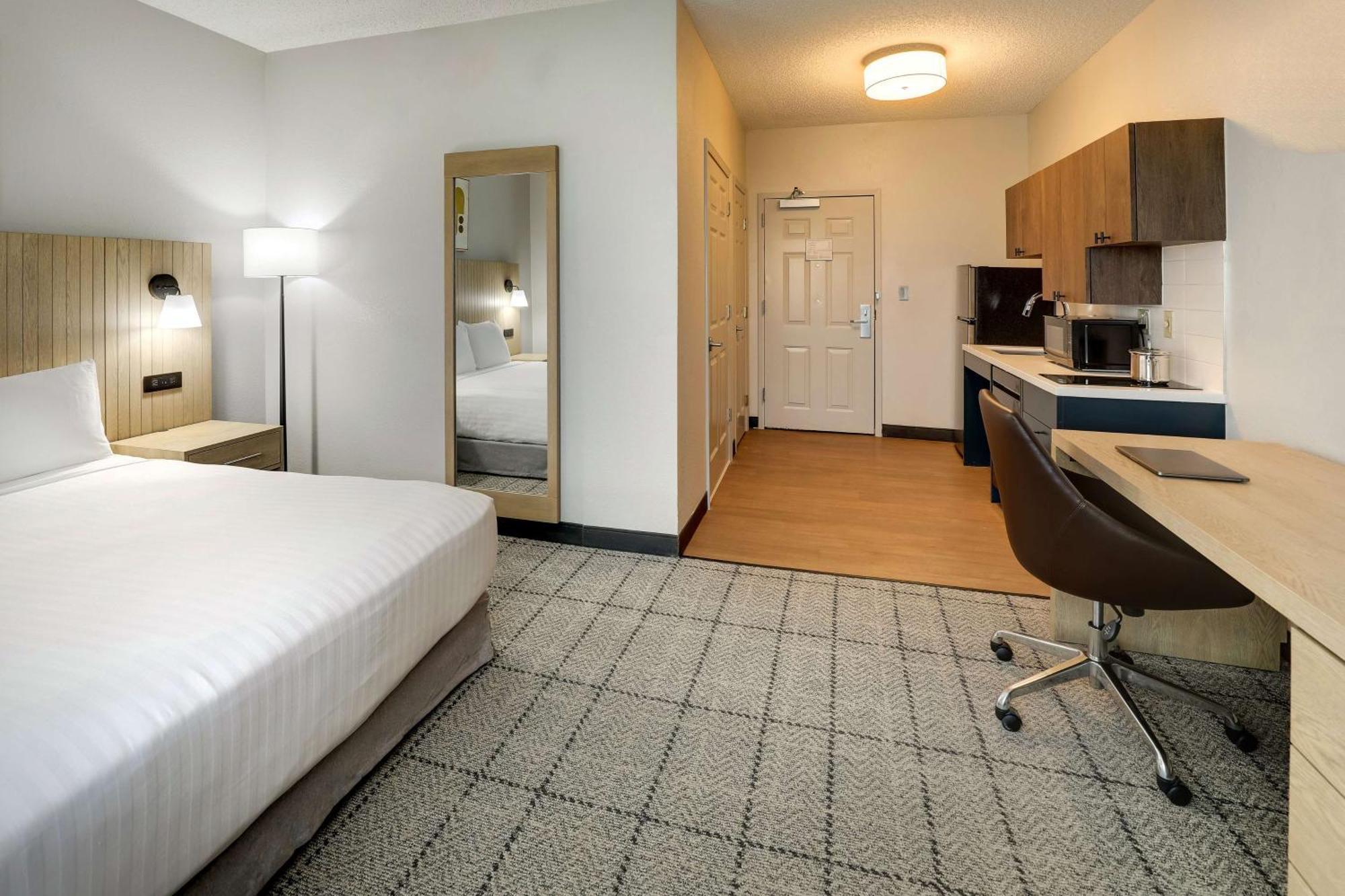 Sonesta Simply Suites Baltimore BWI Airport Линтикам Экстерьер фото