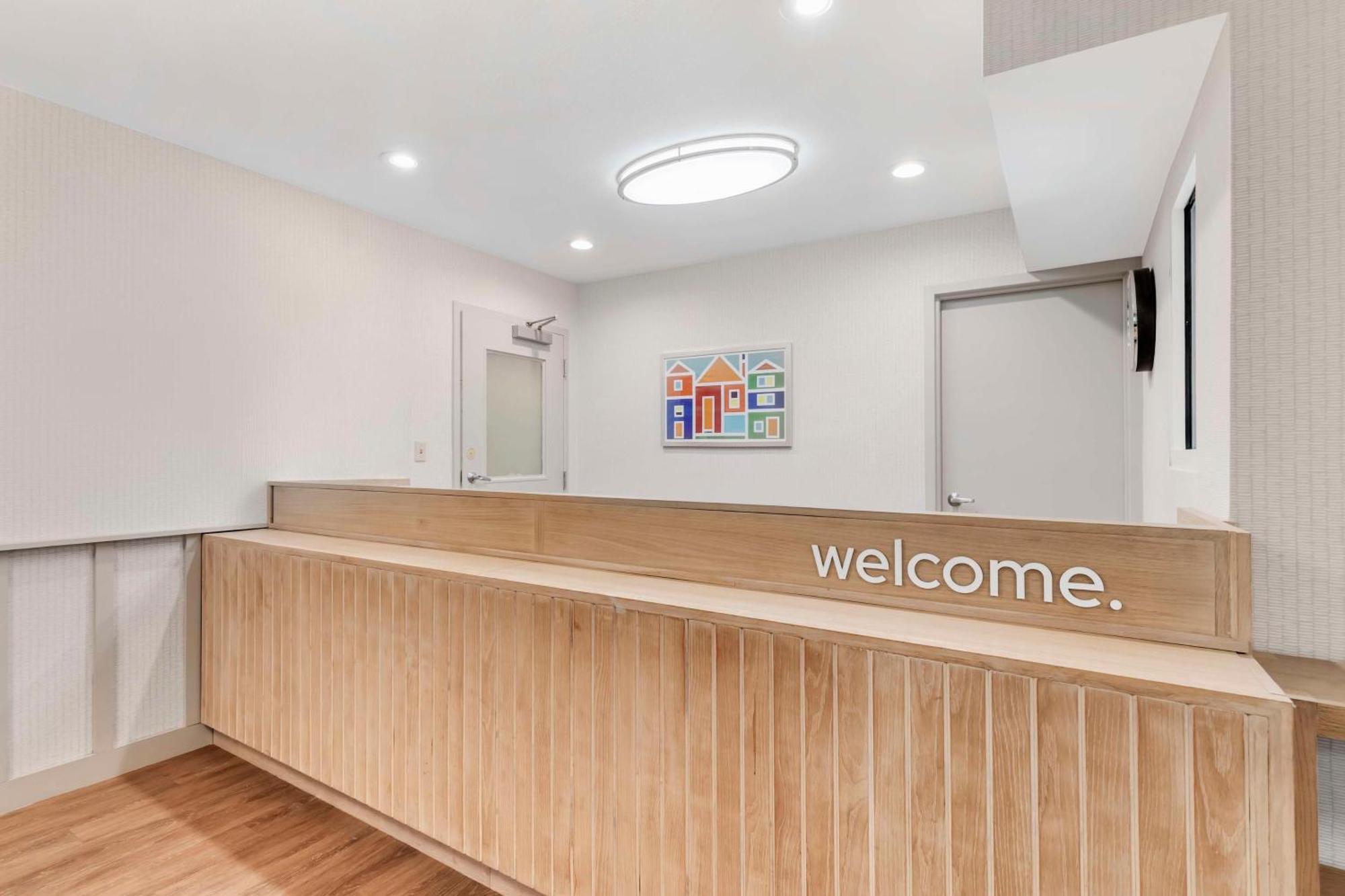 Sonesta Simply Suites Baltimore BWI Airport Линтикам Экстерьер фото